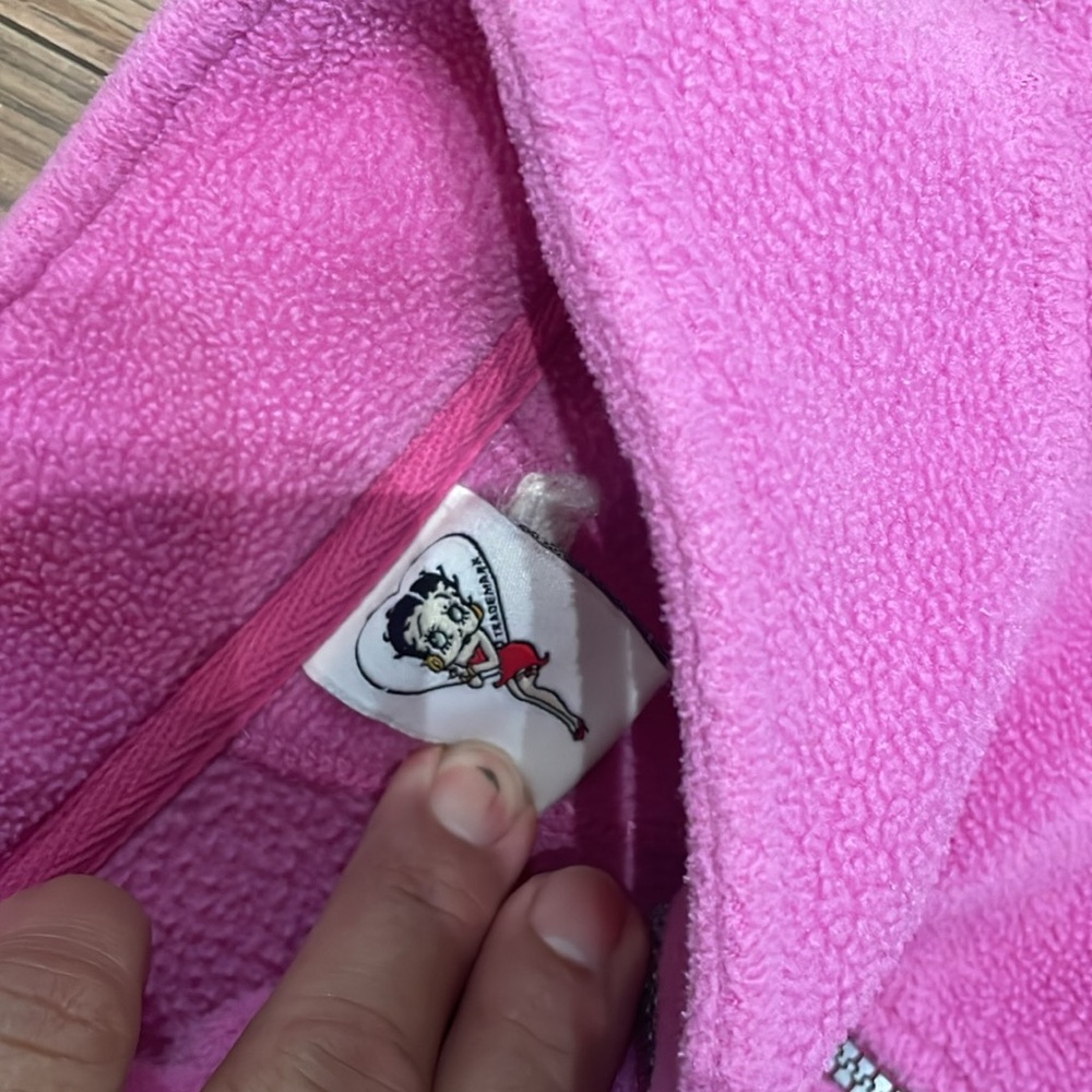 Y2K Betty Boop "Popular Demand" Pink Fleece 1/4 Zip Women's Sweater VTG. M - Picture 3 of 4